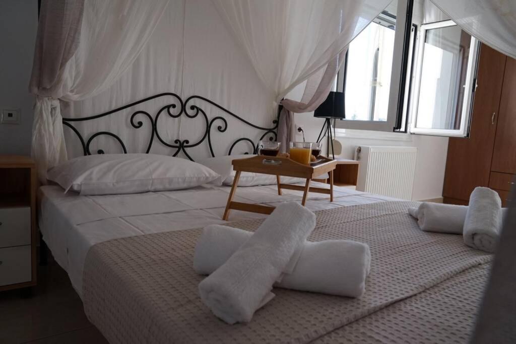 Aphrodite'S Apartment Galatás Екстериор снимка